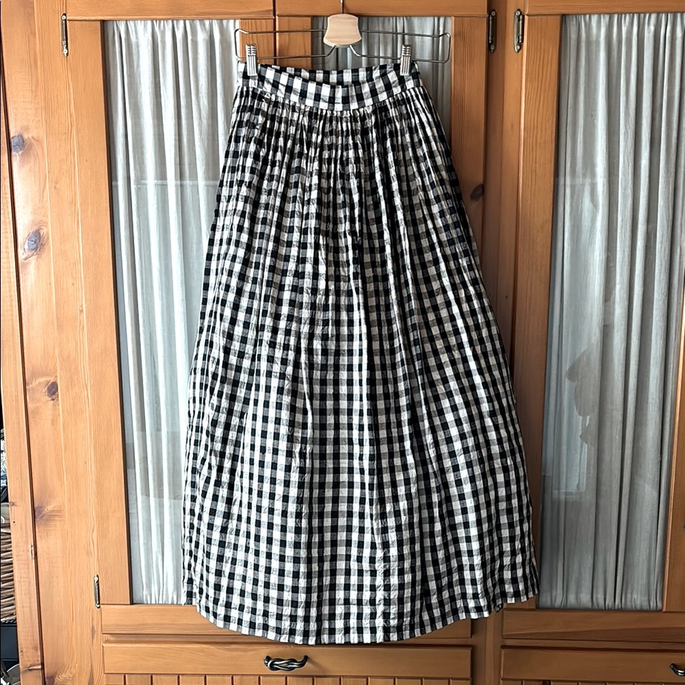 Black & White Gingham Midi Skirt - Women